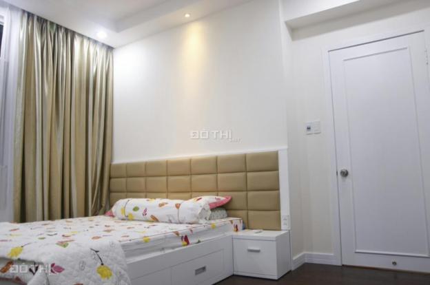 Cho thuê căn hộ 3 PN, 2 WC, view hồ bơi, giá từ 9 triệu/tháng, CC Phú Hoàng Anh LK quận 7 8717991