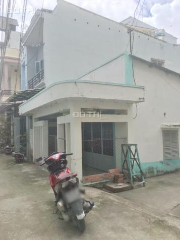 Bán gấp nhà cấp 4 đường Huỳnh Tấn Phát, Phường Phú Thuận, Quận 7 (hẻm 719) 8720105
