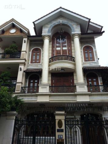 Bán nhà mặt tiền Quận 3 đường Nguyễn Văn Mai gần Hai Bà Trưng 8733655