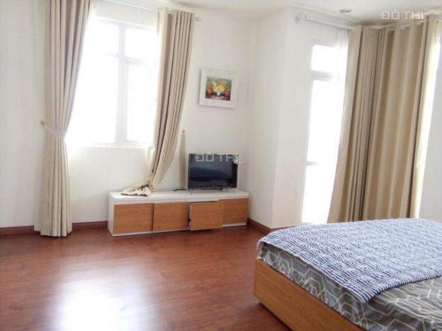Cho thuê căn hộ 3 phòng ngủ rất đẹp tại UDIC Trung Yên Plaza 8736212
