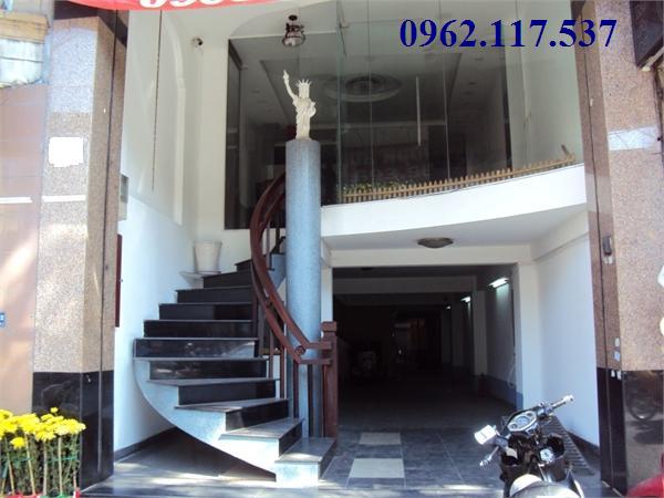 Cho thuê văn phòng building Trần Quang Khải, Q1, 100m2, giá 22 tr/tháng 8841600
