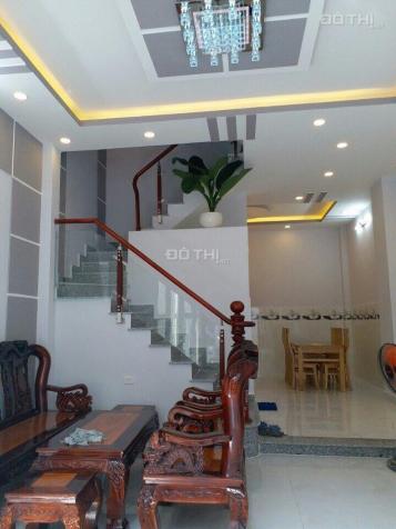 Bán nhà phố 2 lầu, hẻm 6m Huỳnh Tấn Phát, Nhà Bè, DT 5x11m. Giá 2,75 tỷ 8803639