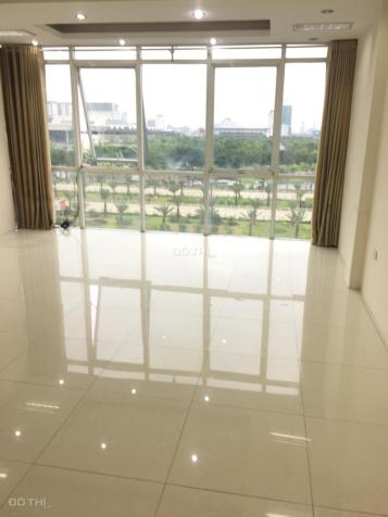 Cho thuê văn phòng Khuất Duy Tiến, gần ngã tư Trần Duy Hưng, 70 m2/tầng 8879046
