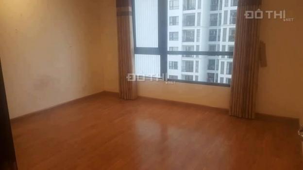 Bán ngay căn hoa hậu 2PN sáng 87.2m2 tòa T5 view rộng Times City giá chỉ 3.05 tỷ, bao phí 8881477