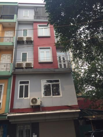 Cho thuê nhà riêng Khuất Duy Tiến, gần ngã tư Trần Duy Hưng, DT 60m2 x 5 tầng 9024319