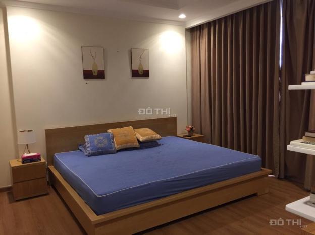 Cần cho thuê căn hộ Vinhomes Nguyễn Chí Thanh 108m2 chỉ 22.68 triệu/tháng 3 PN, đủ đồ 8899452