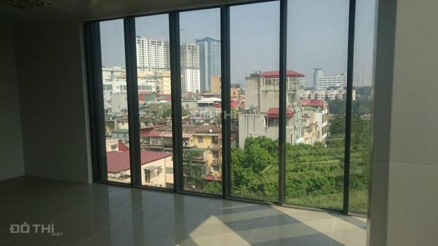 Cần cho thuê VP mặt phố Nguyễn Chí Thanh, 35m2 - 150m2, MT 9m, giá 270 nghìn/m2/th. LH 0989655895 8920505