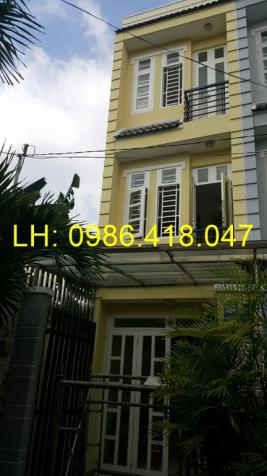 Bán nhà trong hẻm xe hơi Lê Đức Thọ, DT 3x14m, 1 trệt, 2 lầu, giá 2.8 tỷ 9095521