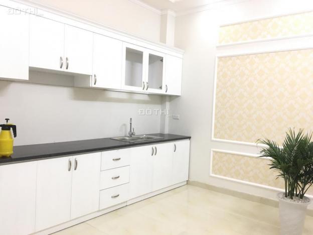 Bán nhà riêng 2 mặt thoáng (48m2, 4 tầng), gần ngã tư Vạn Phúc, ô tô vào nhà. 0947411194, về ở ngay 9060542