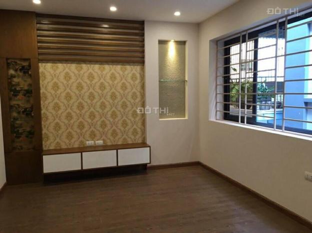 Bán nhà Cầu Giấy, Nguyễn Văn Huyên 34m2 x 5T, chỉ hơn 3 tỷ 15m ra đến phố 9100662