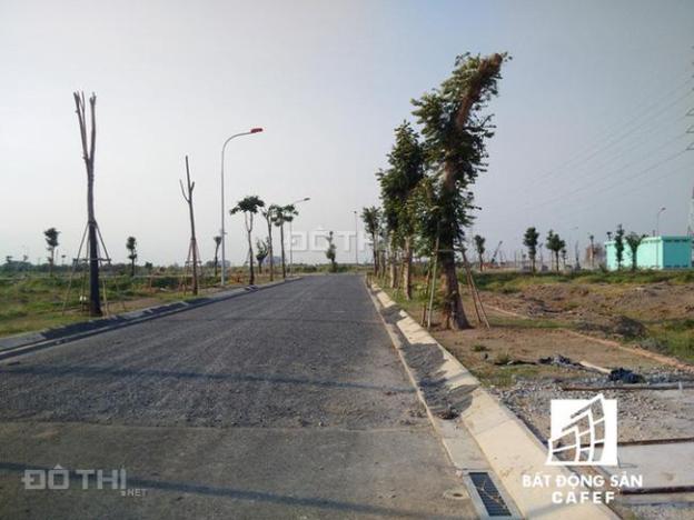 Sang nhượng đất DT lớn đường D400, Tân Phú, quận 9 9116141