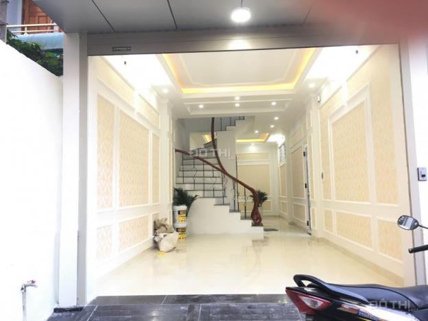 Bán nhà 2 mặt thoáng (48m2 * 4 tầng * 4PN) gần ngã tư Vạn Phúc, ô tô vào nhà. 0947411194, về ở ngay 9119732