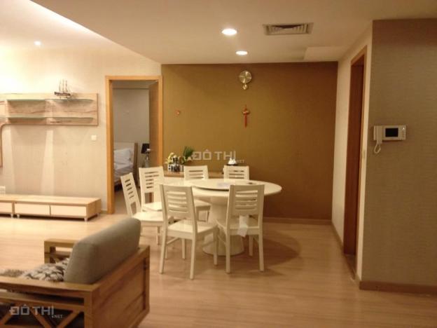 Chính chủ cho thuê căn hộ 3PN nội thất mới để ở CC Vinhome Garden 9202435