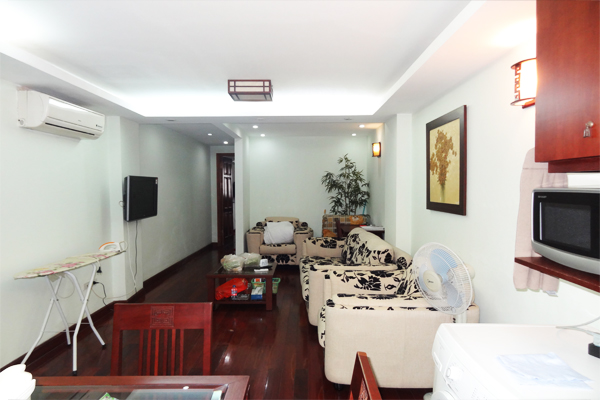Bán khách sạn mặt tiền đường Thủ Khoa Huân, hầm, 9 lầu, đang cho thuê 300tr/tháng, giá 70 tỷ 9618268