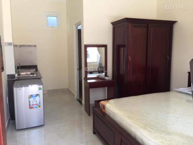 Cho thuê nhà đầy đủ nội thất giá 5.5 tr/th - 1 phòng ngủ trong khu villa Thủ Dầu Một 9365543