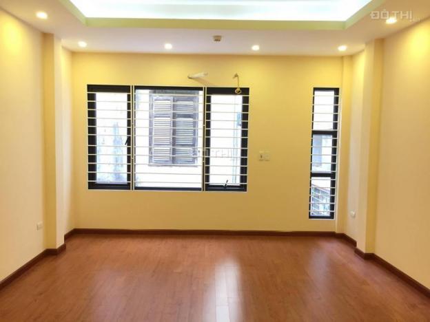 Bán nhà 4,7 tỷ Hoàng Quốc Việt, Nghĩa Tân, Cầu Giấy, 40m2 x 6 tầng đẹp lung linh, ngõ thông 9407431