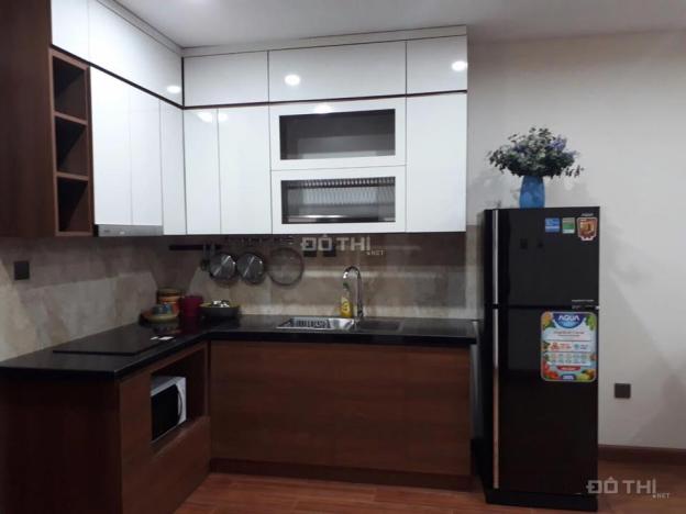 Cho thuê căn hộ 70m2 chung cư Home City - Trung Kính có đồ giá 12 tr/tháng. 0903.279.587 9564354