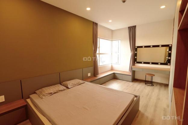 Chuyển nhượng căn hộ Sunrise City gồm 3 phòng ngủ, đầy đủ nội thất như hình 9585487