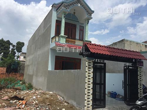 Bán nhà riêng tại đường ĐT 743B, Phường Bình Hòa, Thuận An, Bình Dương, diện tích 100m2 giá 2.3 tỷ 9647193
