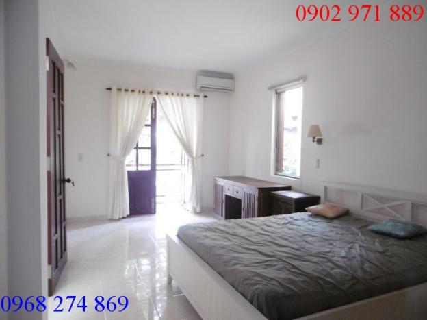 Bán villa đường 64, Thảo Điền, Q2, phong cách Châu Âu, giá 30 tỷ 9679690