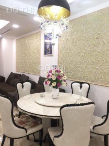 Cho thuê căn hộ Royal City, tầng 16, 96m2, 2 PN, nội thất xịn, 17 triệu/tháng. LHCC: 0903 628 363 9766276