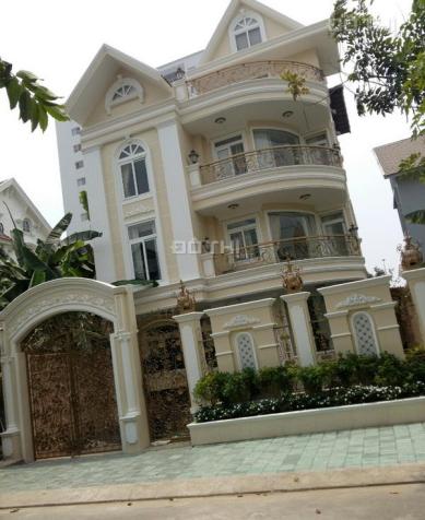 Bán gấp biệt thự đẳng cấp phong cách Châu Âu khu biệt thự Tấn Trường P. Phú Thuận, Quận 7 10629049