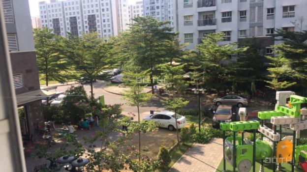 Cần bán căn hộ đang ở EHome 3, Bình Tân, diện tích 66m2, 2pn, 2wc,view hướng Nam gió mát. 10750359