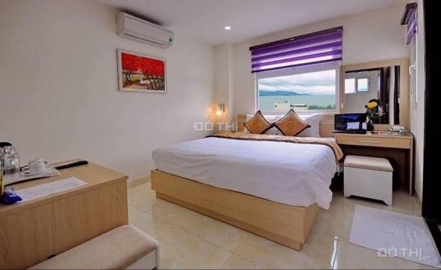 Gấp! Bán khách sạn 3 sao 10 tầng, mặt tiền đường Dã Tượng,TP Nha trang. DT hơn 160m2, GIÁ:55 tỷ 10794726