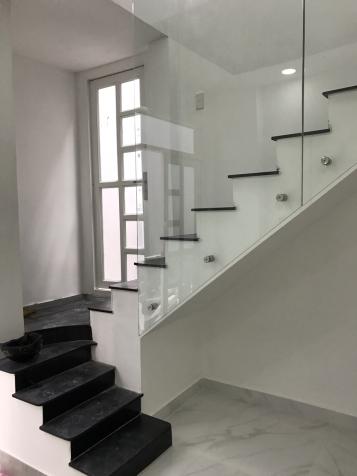 Bán nhà 40m2 Nguyễn Văn Nghi, P7, Gò Vấp 10910815