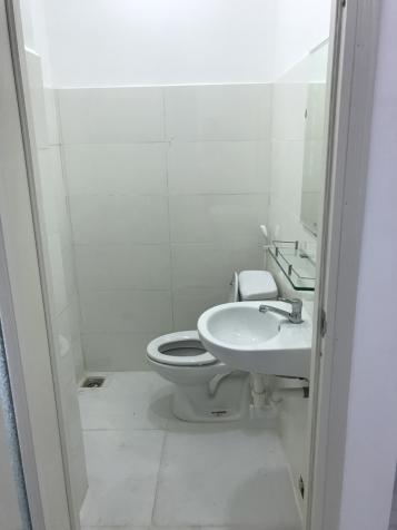 Bán nhà 40m2 Nguyễn Văn Nghi, P7, Gò Vấp 10910815