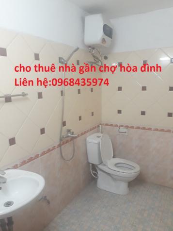 Cho thuê nhà có 4 phòng ngủ không khép kín gần chợ Hòa Đình 10961248