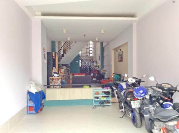 Bán gấp nhà mặt tiền đường khu Nam Long, Phường Phú Thuận, Quận 7 10909345