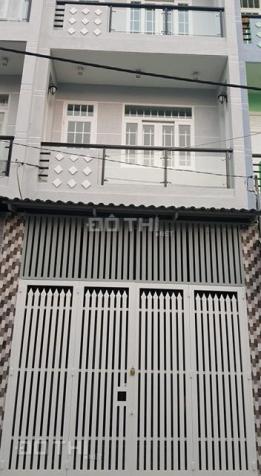 Cho thuê nhà trống đúc nguyên căn hẻm xe hơi Quận Tân Phú, 4x12m, nhà đúc 1 trệt 2 lầu ST 10952536