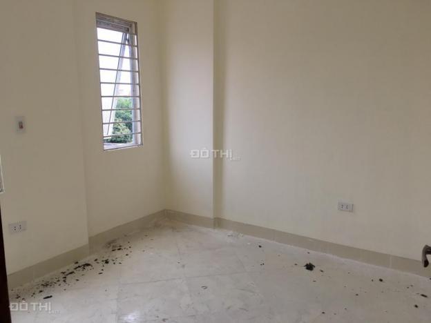 Bán nhà Hữu Hòa, Thanh Trì, 35m2, 5 tầng, (4 phòng ngủ), ô tô cách nhà 30m 11047031