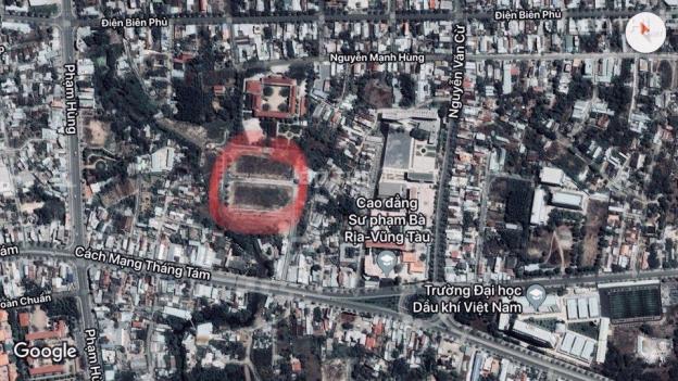 Bán lô đát ngay mặt tiền Cách Mạng Tháng 8, gần trung tâm hành chính tỉnh, 900 triệu 11134506