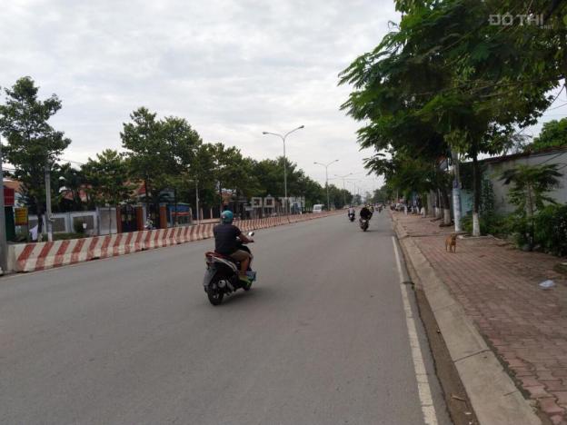 Chính chủ bán mặt tiền Nguyễn Thị Minh Khai, kinh doanh buôn bán vạn ngành nghề, đường nhựa thông 11138632