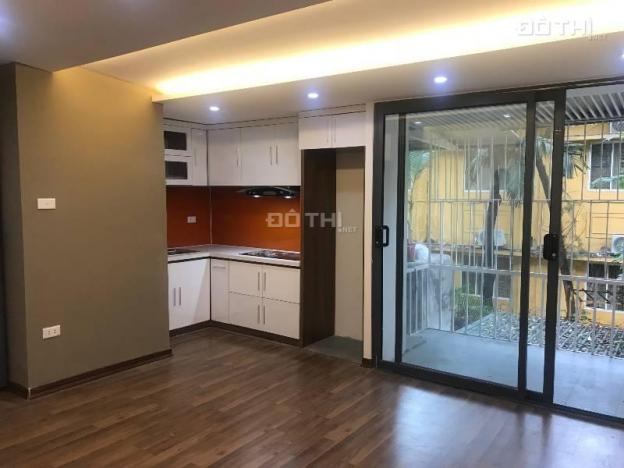 Chính chủ bán căn hộ 65m2, 2PN khu TT B3 Nghĩa Tân, Cầu Giấy. Nhà sửa đẹp như mới, ôtô đỗ cầu thang 11199562