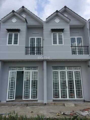 Cần bán gấp căn nhà mới xây xong gần chợ Hưng Long, Bình Chánh 11542608