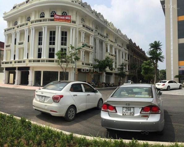 Bán nhà mặt phố thị trấn Như Quỳnh, kinh doanh tốt, nhà mới nguyên bản, Miễn TG 11596248