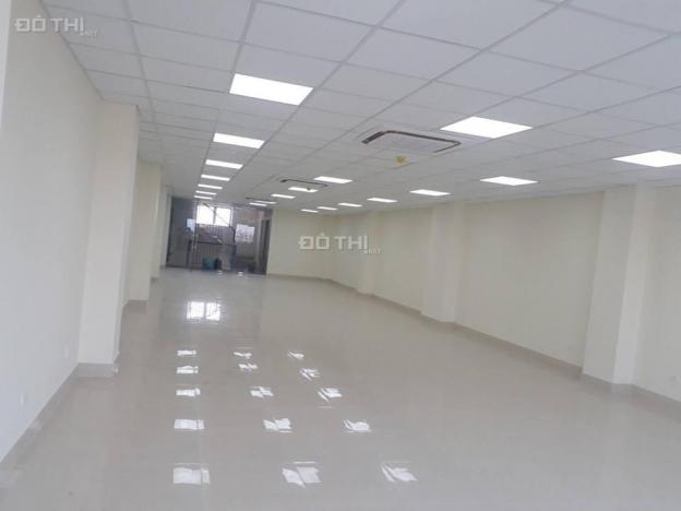 Cho thuê sàn làm showroom, nội thất, tại 17 Nguyễn Xiển, giá thuê chỉ 180.000đ/m2/tháng 11712203