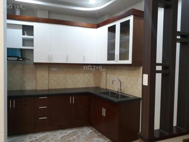 Bán nhà 10.xx tỷ phố Đội Cấn, Văn Cao, Ba Đình, gần 60m2 x 5T, khu PL cán bộ vip, ngay phố 20m 11717806