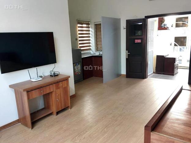 Bán gấp nhà Nguyễn Thái Học, 60m2 * 5T, MT 6m, giá 7,1 tỷ. LH: 0979167186 11718748