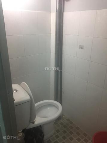 Nhà cần bán gấp hẻm 1041 Trần Xuân Soạn, Quận 7, nhà 5.5x4.3m, 2 phòng ngủ, 2WC, SHR, hoàn công 11789009