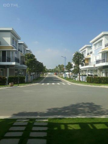 Cần bán nhà mặt tiền đường Nguyễn Duy Trinh, DT 5x23m, nhà xây 1 trệt, 2 lầu. LH 0936227349 11789253