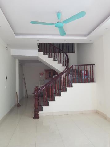 Bán nhà 40m2 tại Đồng Mai, Yên Nghĩa, ô tô đỗ cửa, giá 1,28 tỷ, LH 0974748486 11875902