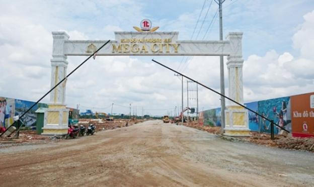 Cần bán gấp đất ngay trung tâm Bến Cát Mega City 1 11923061