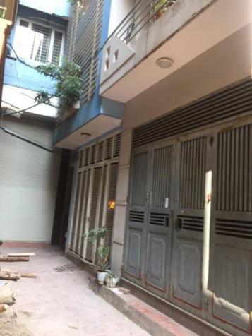 Cho thuê nhà riêng ngõ Hòa Bình 7, Minh Khai, 50m2, 4 tầng, MT 4m 11880836