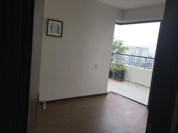 Cần bán gấp căn hộ Trung Đông Plaza Q. Tân Phú, DT 60.5m2, 2 phòng ngủ 12036893