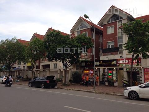 Cho thuê biệt thự song lập mặt đường Nguyễn Văn Lộc 150m2 x 4 tầng 11953291