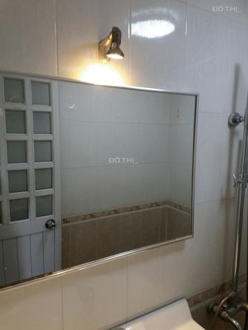 Cho thuê căn hộ chung cư đường Trần Quang Khải, P. Tân Định, Q1, ban công, full NT. 0918837738 12009758